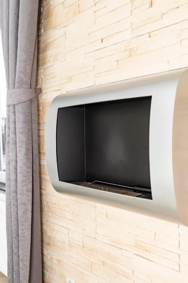 Bastien Studio Near Airport Prague Ngoại thất bức ảnh